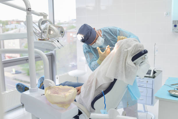 Best Emergency Tooth Extraction in Wilton Center, CT